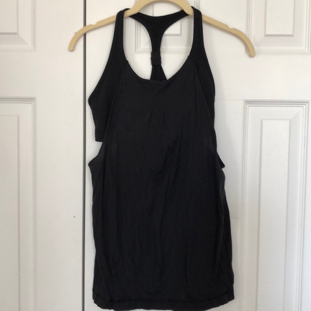 Lululemon built-in bra black tank